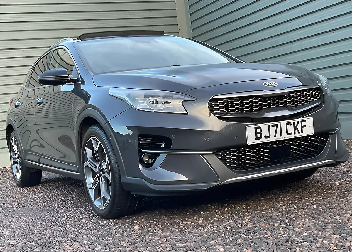 Used 2021 Kia Xceed 4 Grey - Interior and Exterior details 7