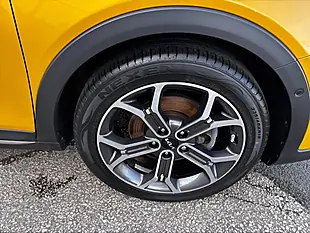Used 2021 Kia Xceed 4 Yellow - Interior and Exterior details 13