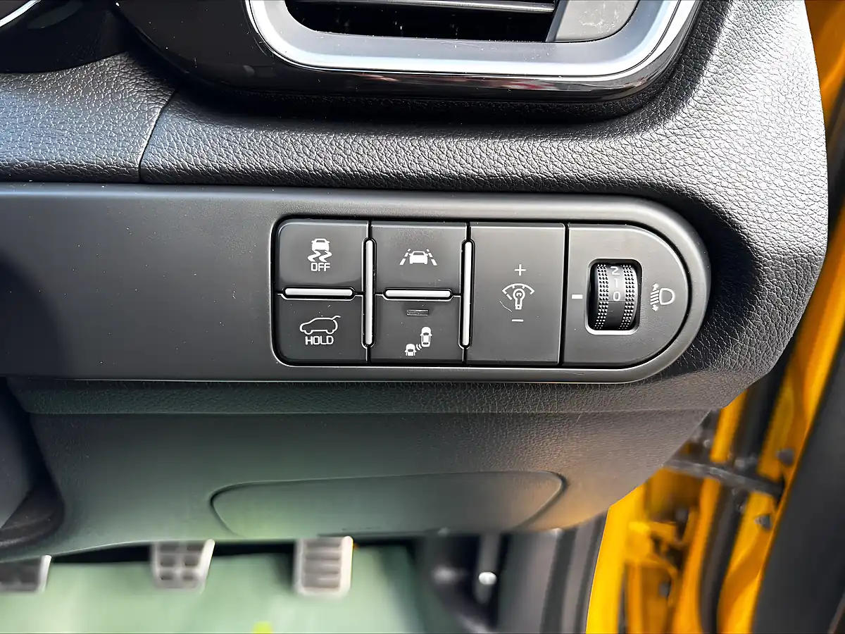 Used 2021 Kia Xceed 4 Yellow - Interior and Exterior details 20