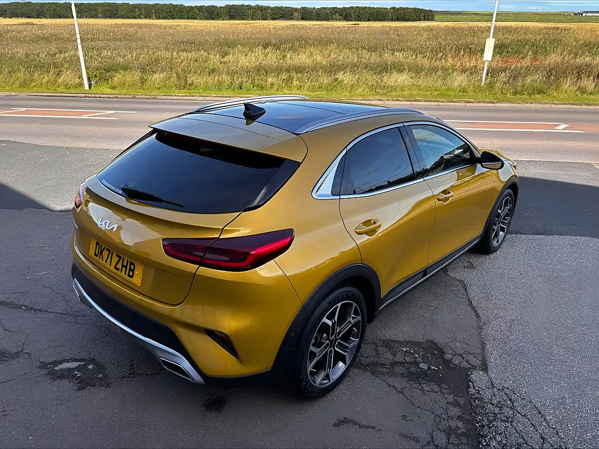 Used 2021 Kia Xceed 4 Yellow - Interior and Exterior details 3