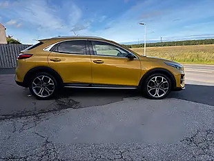 Used 2021 Kia Xceed 4 Yellow - Interior and Exterior details 8