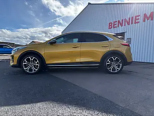 Used 2021 Kia Xceed 4 Yellow - Interior and Exterior details 9