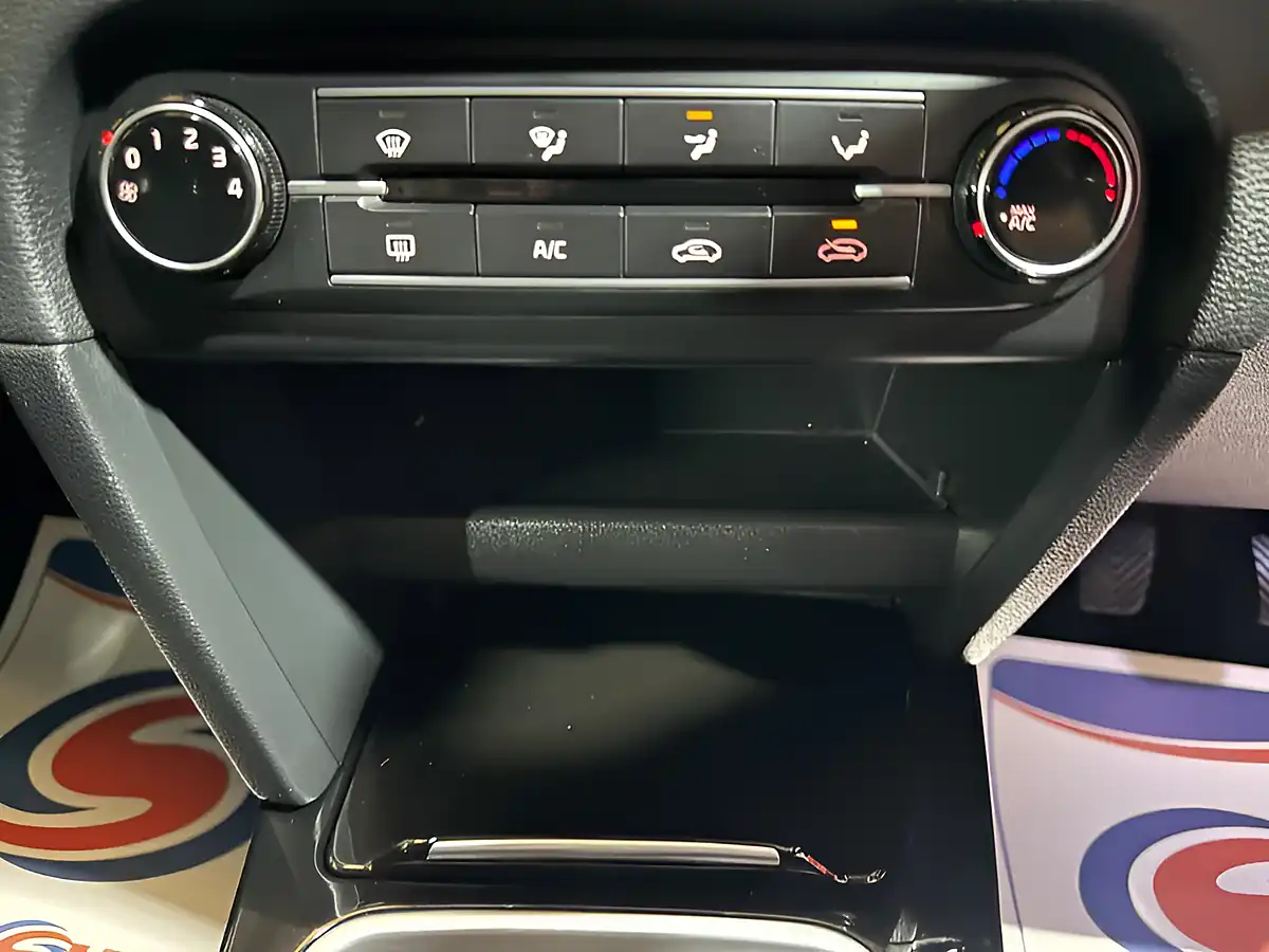 Used 2021 Kia Xceed Connect Blue - Interior and Exterior details 12