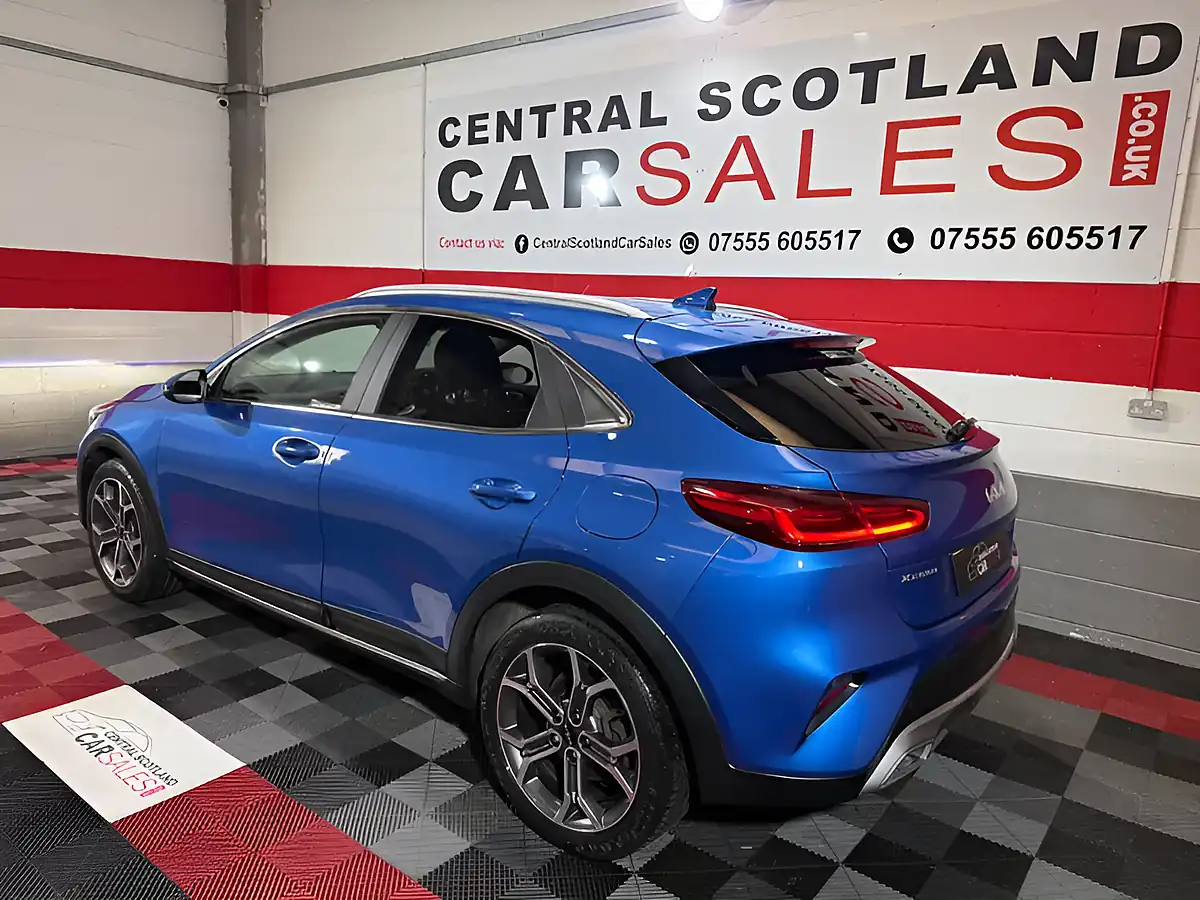 Used 2021 Kia Xceed Connect Blue - Interior and Exterior details 8