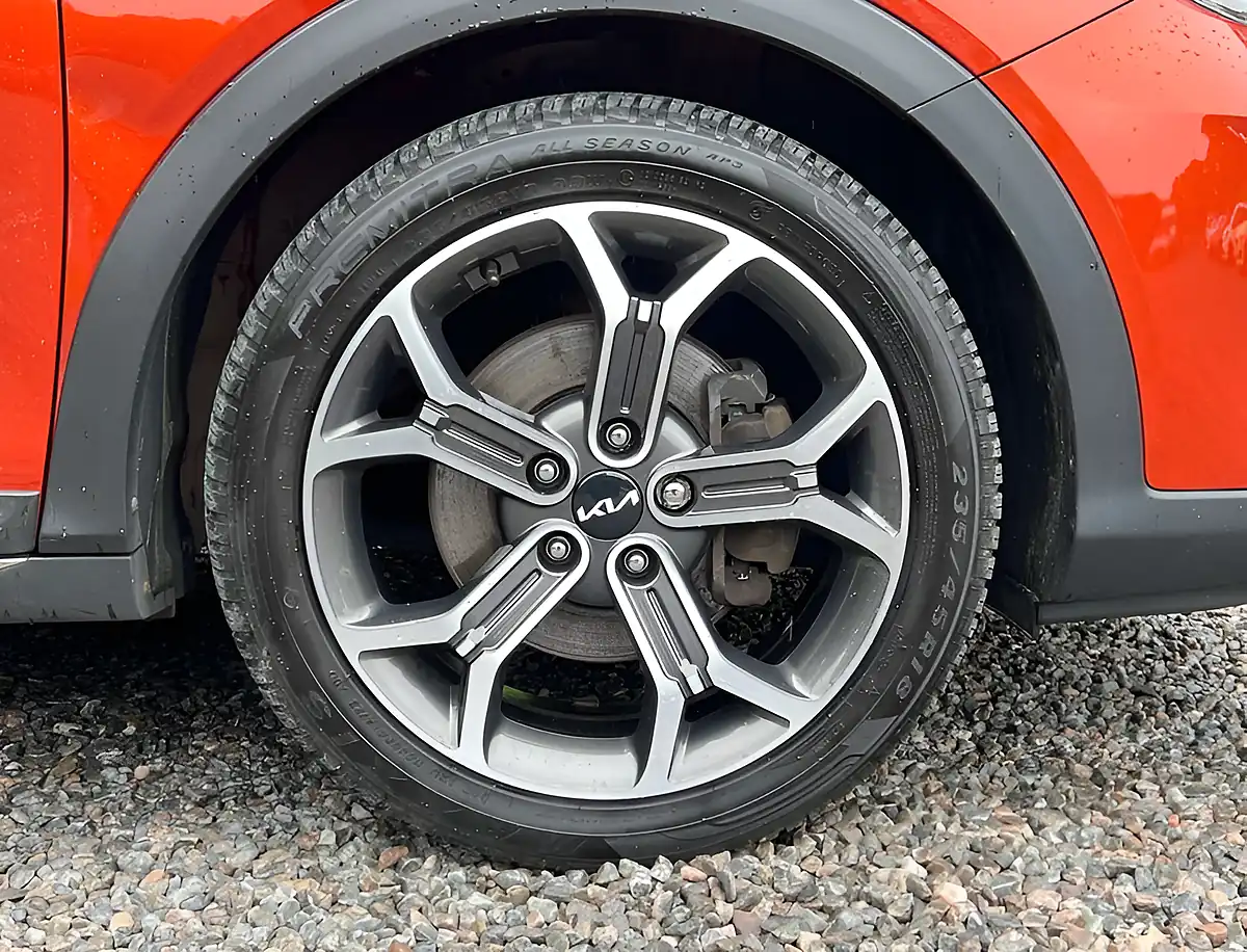 Used 2021 Kia Xceed Connect Isg Orange Fusion - Interior and Exterior details 11