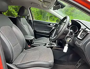Used 2021 Kia Xceed Connect Isg Orange Fusion - Interior and Exterior details 15