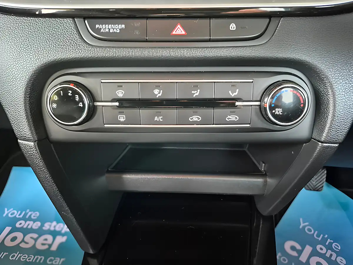 Used 2021 Kia Xceed Edition Silver - Interior and Exterior details 20