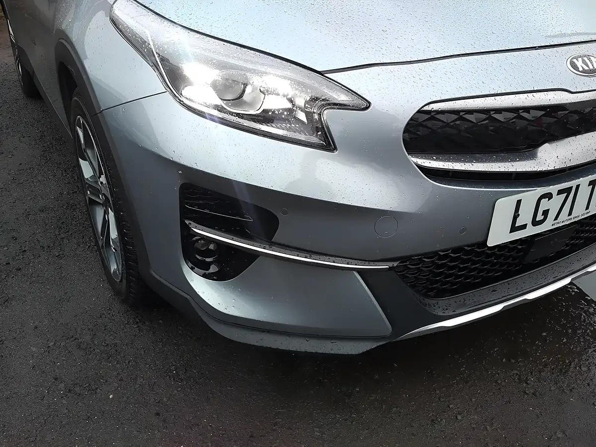 Used 2021 Kia Xceed First Edition Silver - Interior and Exterior details 10