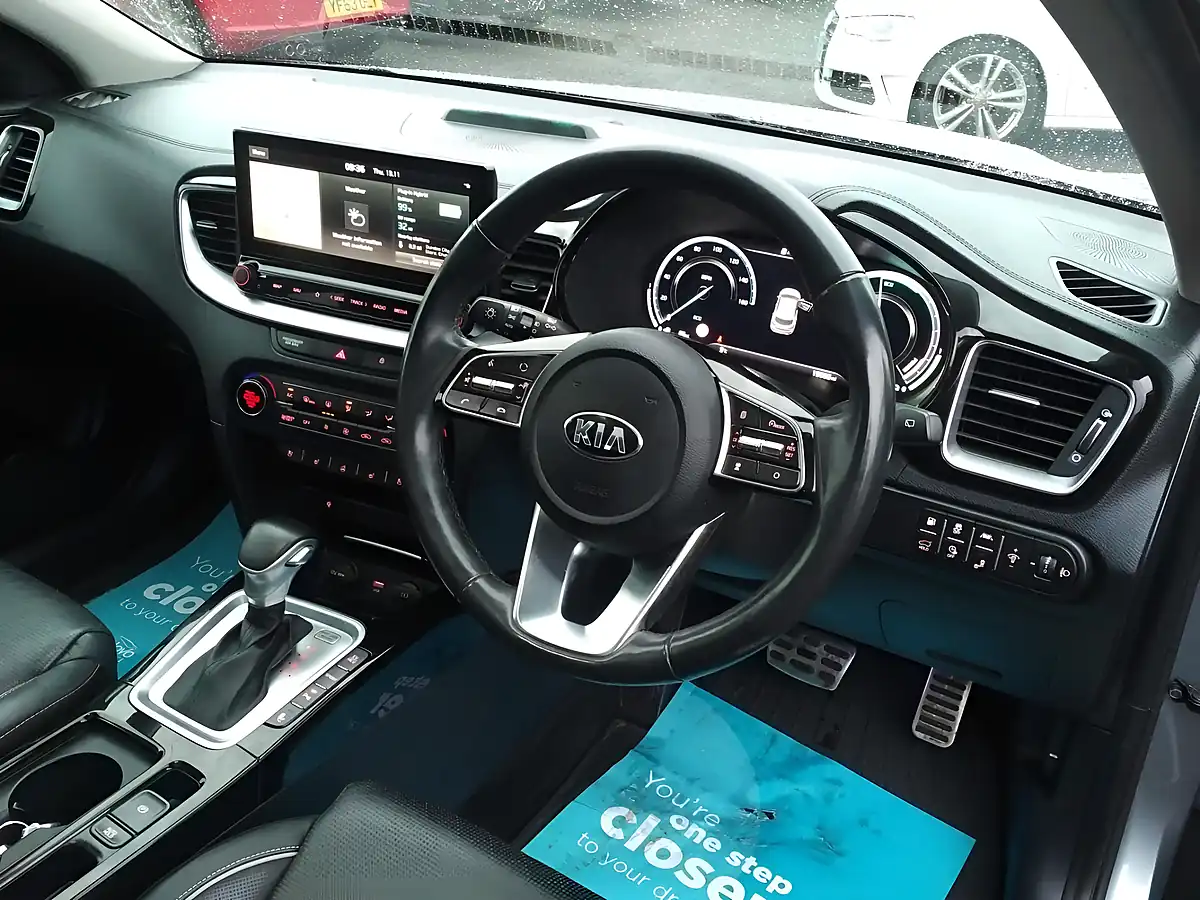 Used 2021 Kia Xceed First Edition Silver - Interior and Exterior details 12