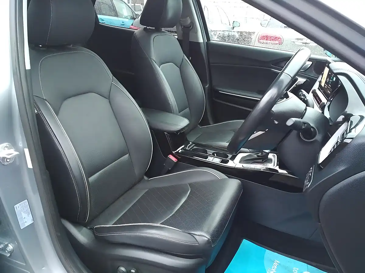 Used 2021 Kia Xceed First Edition Silver - Interior and Exterior details 14