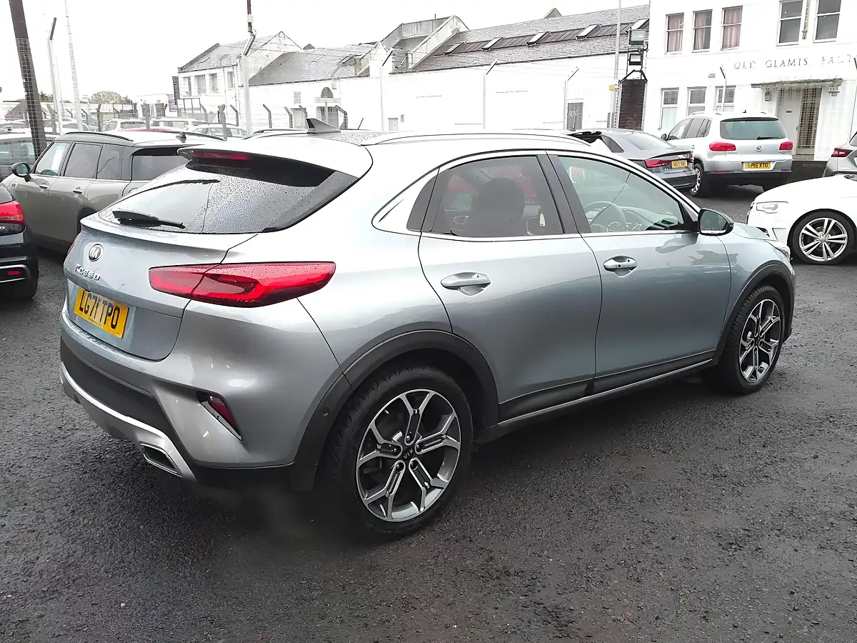 Used 2021 Kia Xceed First Edition Silver - Interior and Exterior details 5