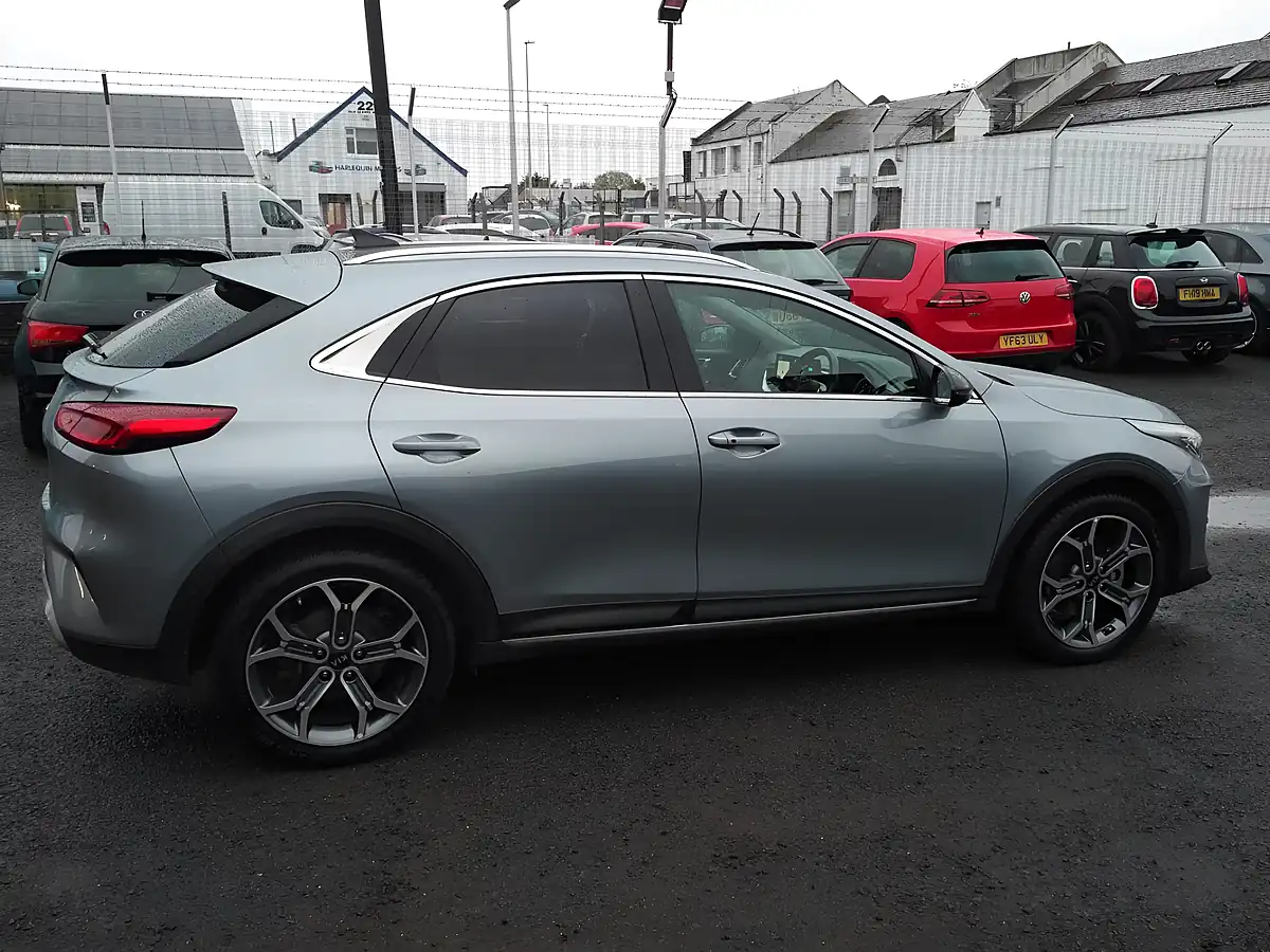 Used 2021 Kia Xceed First Edition Silver - Interior and Exterior details 6