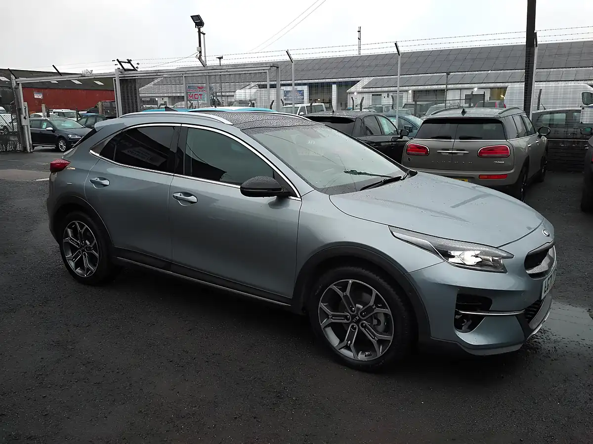 Used 2021 Kia Xceed First Edition Silver - Interior and Exterior details 8