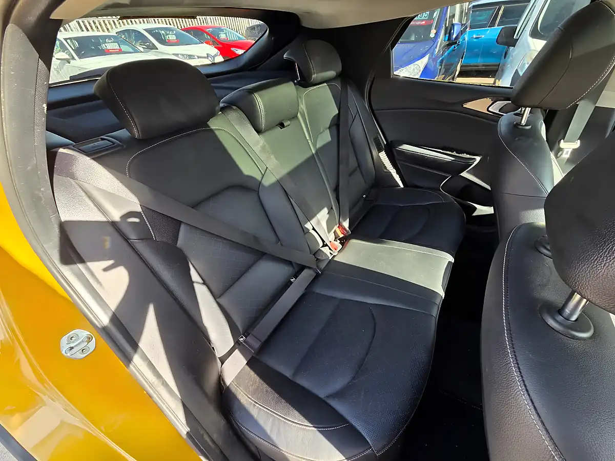 Used 2021 Kia Xceed First Edition Yellow - Interior and Exterior details 17