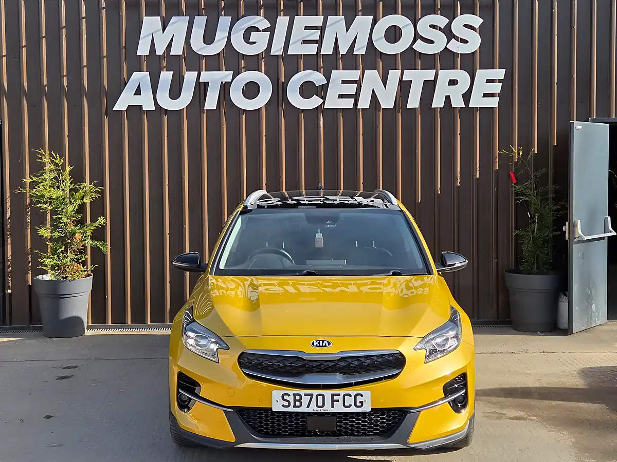 Used 2021 Kia Xceed First Edition Yellow - Interior and Exterior details 3