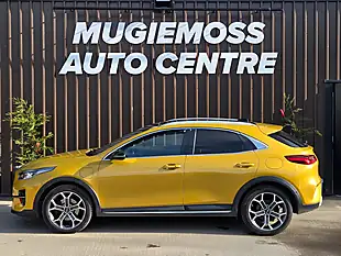 Used 2021 Kia Xceed First Edition Yellow - Interior and Exterior details 4