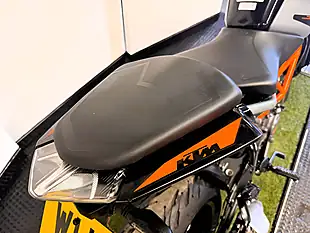Used 2021 Ktm 125 Duke Naked Silver - Interior and Exterior details 2
