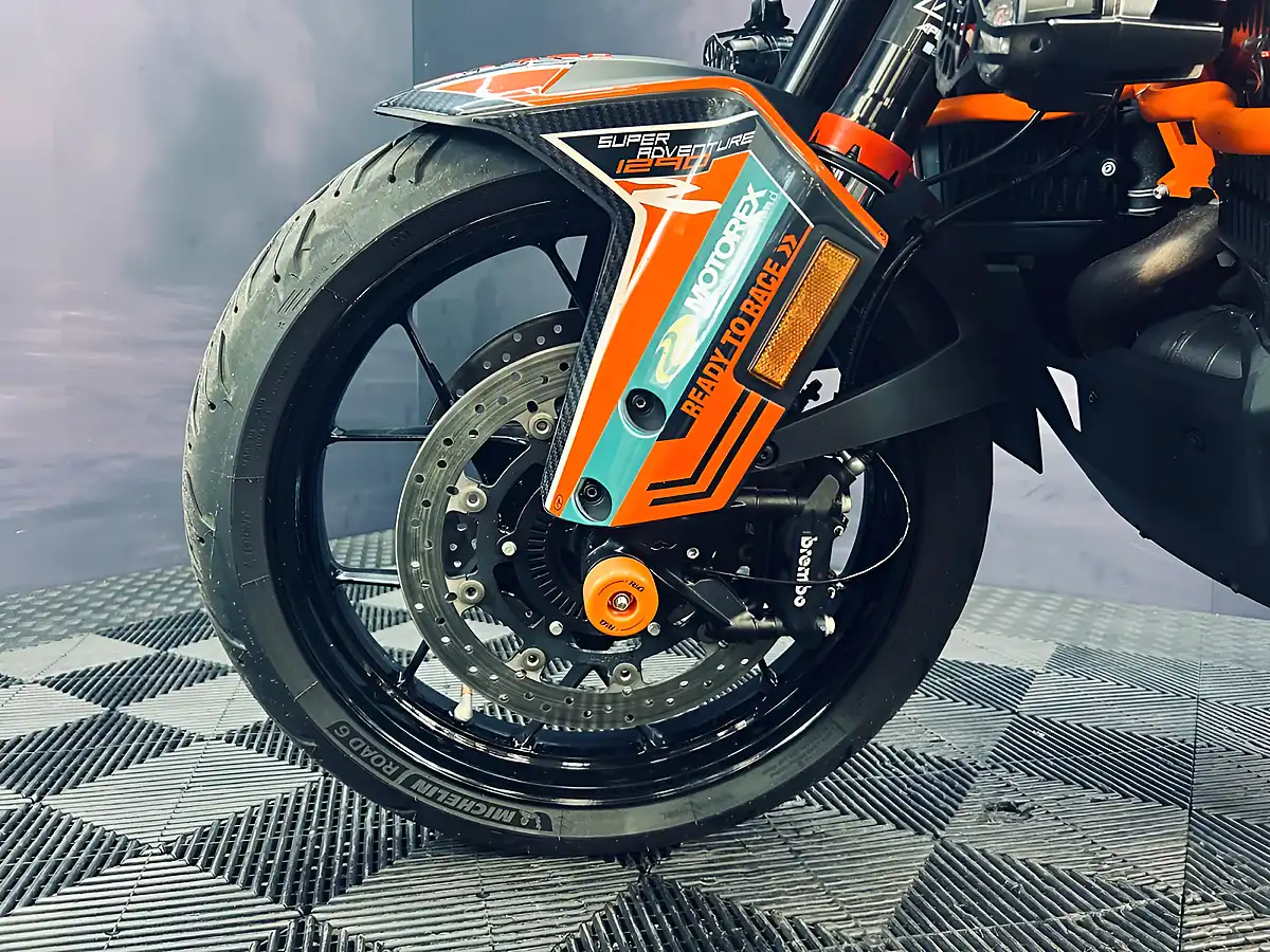 Used 2021 Ktm 1290 Super Adventure S Black - Interior and Exterior details 16