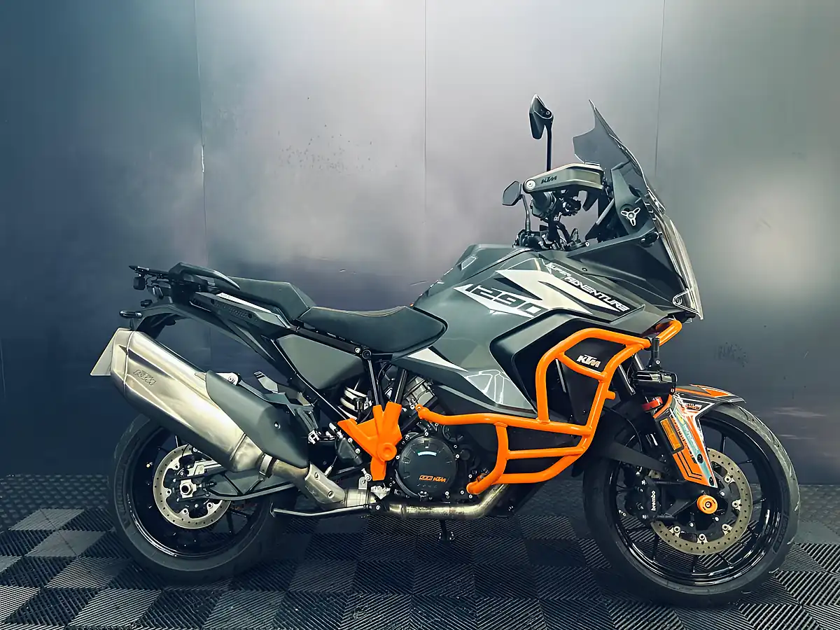 Used 2021 Ktm 1290 Super Adventure S Black - Interior and Exterior details 3