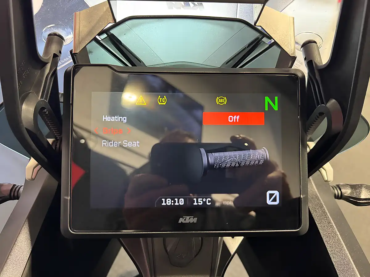 Used 2021 Ktm 1290 Super Adventure S - Interior and Exterior details 13