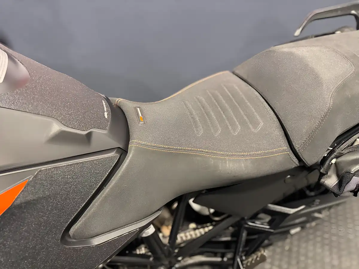 Used 2021 Ktm 1290 Super Adventure S - Interior and Exterior details 18
