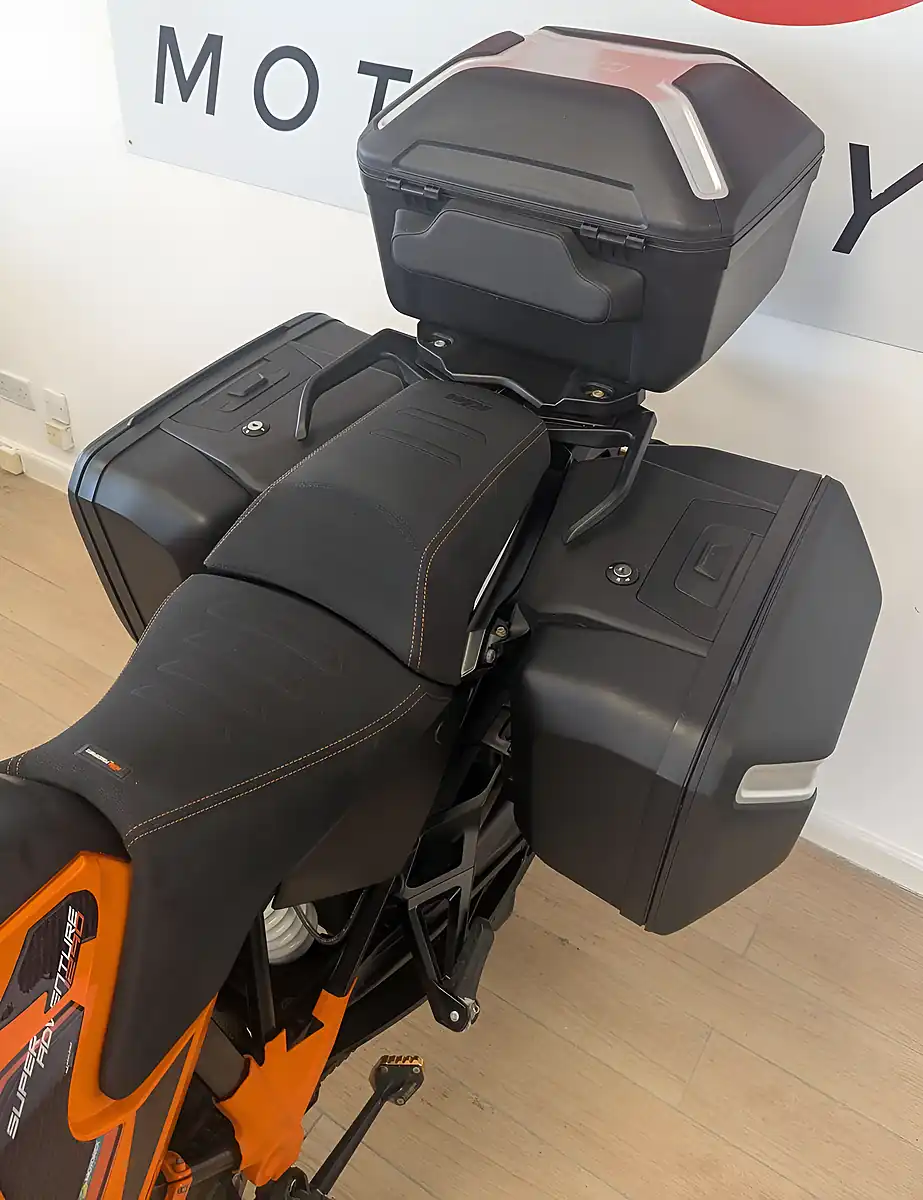 Used 2021 Ktm 1290 Super Adventure S S Orange - Interior and Exterior details 19