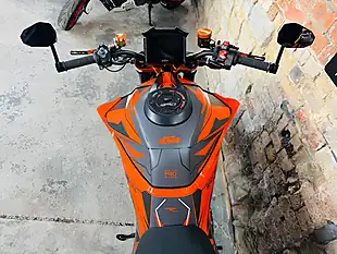 Used 2021 Ktm 1290 Super Duke R Tech Pack + Track Pack Orange - Interior and Exterior details 20