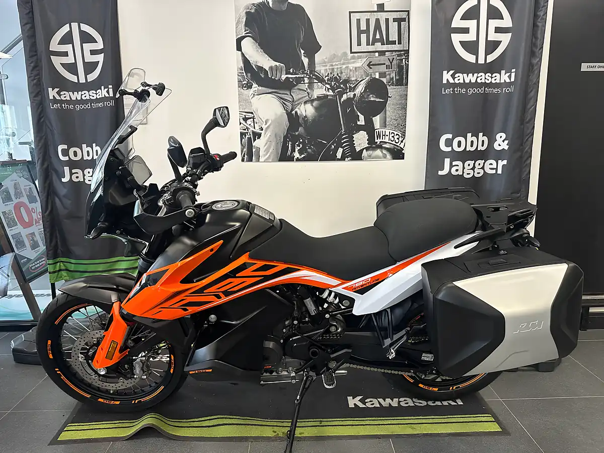 Used 2021 Ktm 790 Adventure Panniers Orange - Interior and Exterior details 11