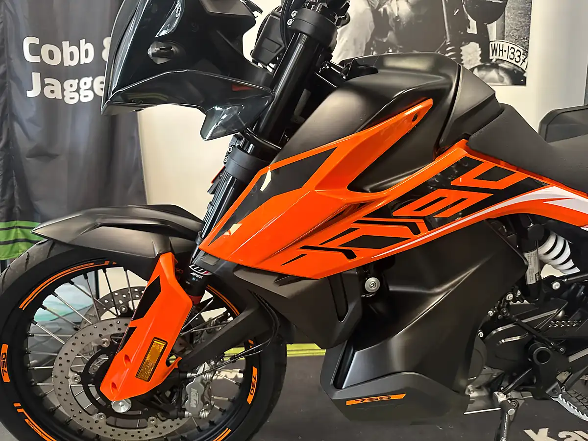Used 2021 Ktm 790 Adventure Panniers Orange - Interior and Exterior details 14