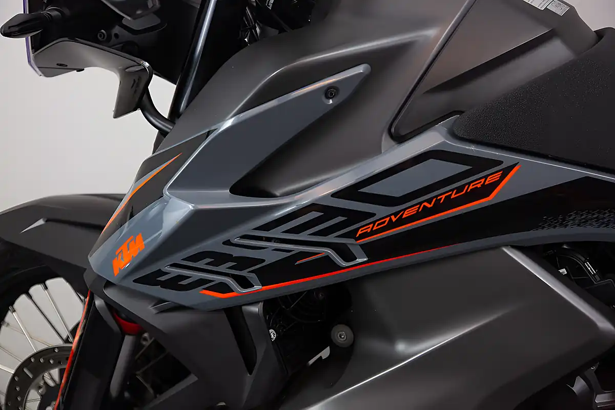Used 2021 Ktm 890 Adventure S Grey - Interior and Exterior details 5