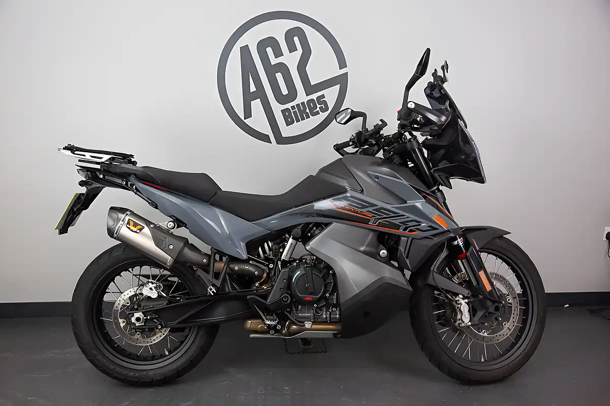Used 2021 Ktm 890 Adventure S Grey - Interior and Exterior details 9