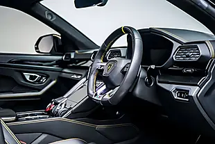Used 2021 Lamborghini Urus Urban Nero Carbon Black - Interior and Exterior details 10