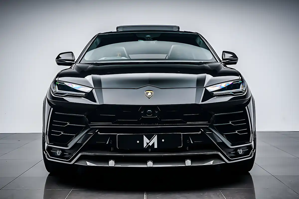 Used 2021 Lamborghini Urus Urban Nero Carbon Black - Interior and Exterior details 2