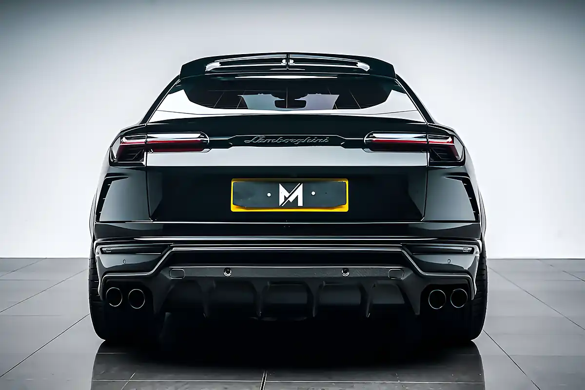 Used 2021 Lamborghini Urus Urban Nero Carbon Black - Interior and Exterior details 4