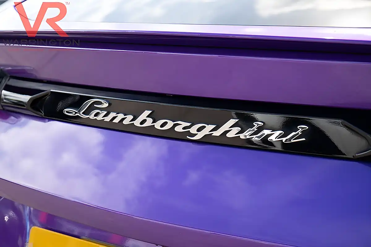 Used 2021 Lamborghini Urus Viola Pasifae (purple) - Interior and Exterior details 6
