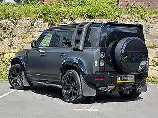 Used 2021 Land Rover Defender 110 Carpathian Edition Grey - Interior and Exterior details 4