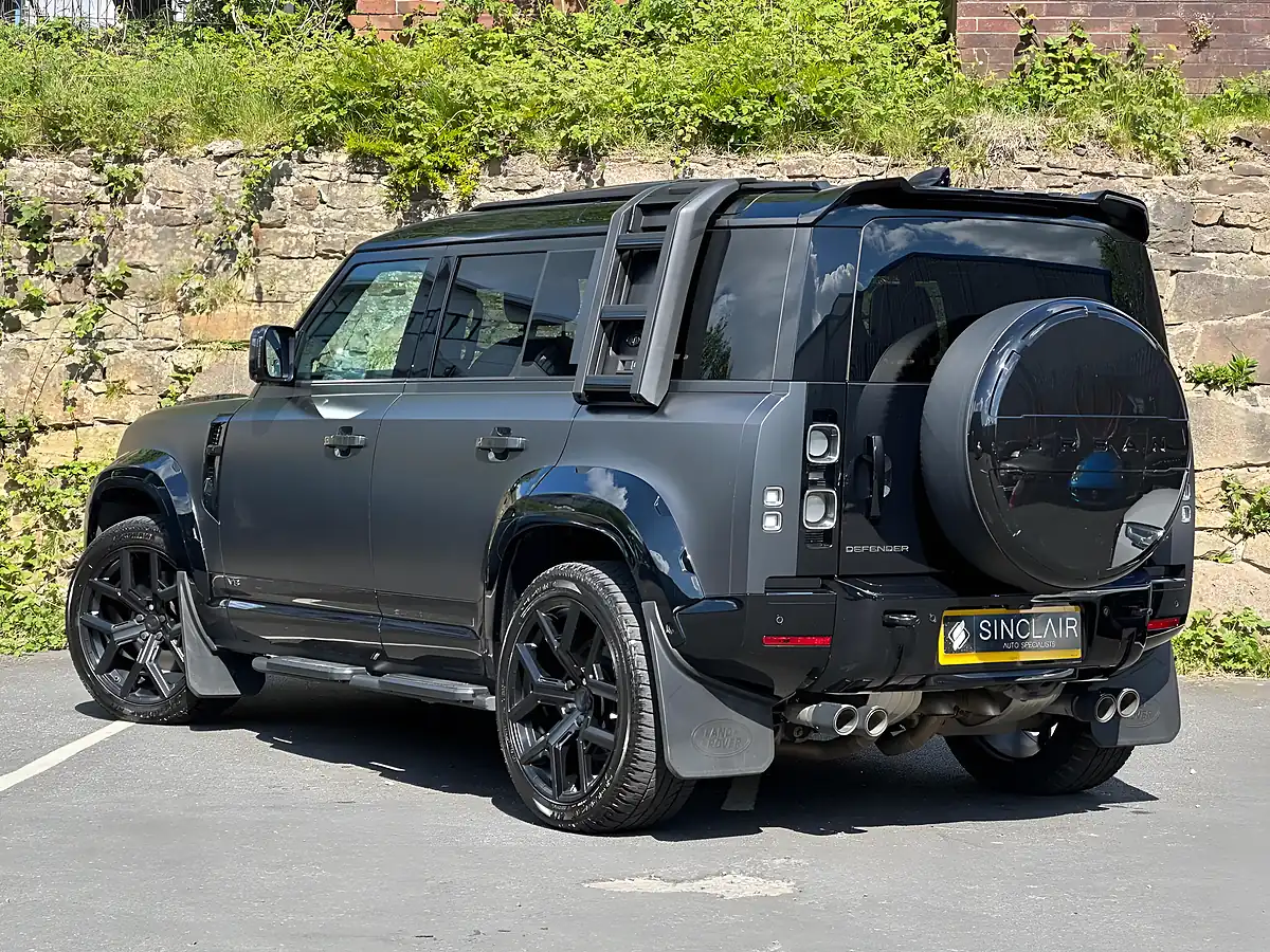 Used 2021 Land Rover Defender 110 Carpathian Edition Grey - Interior and Exterior details 4