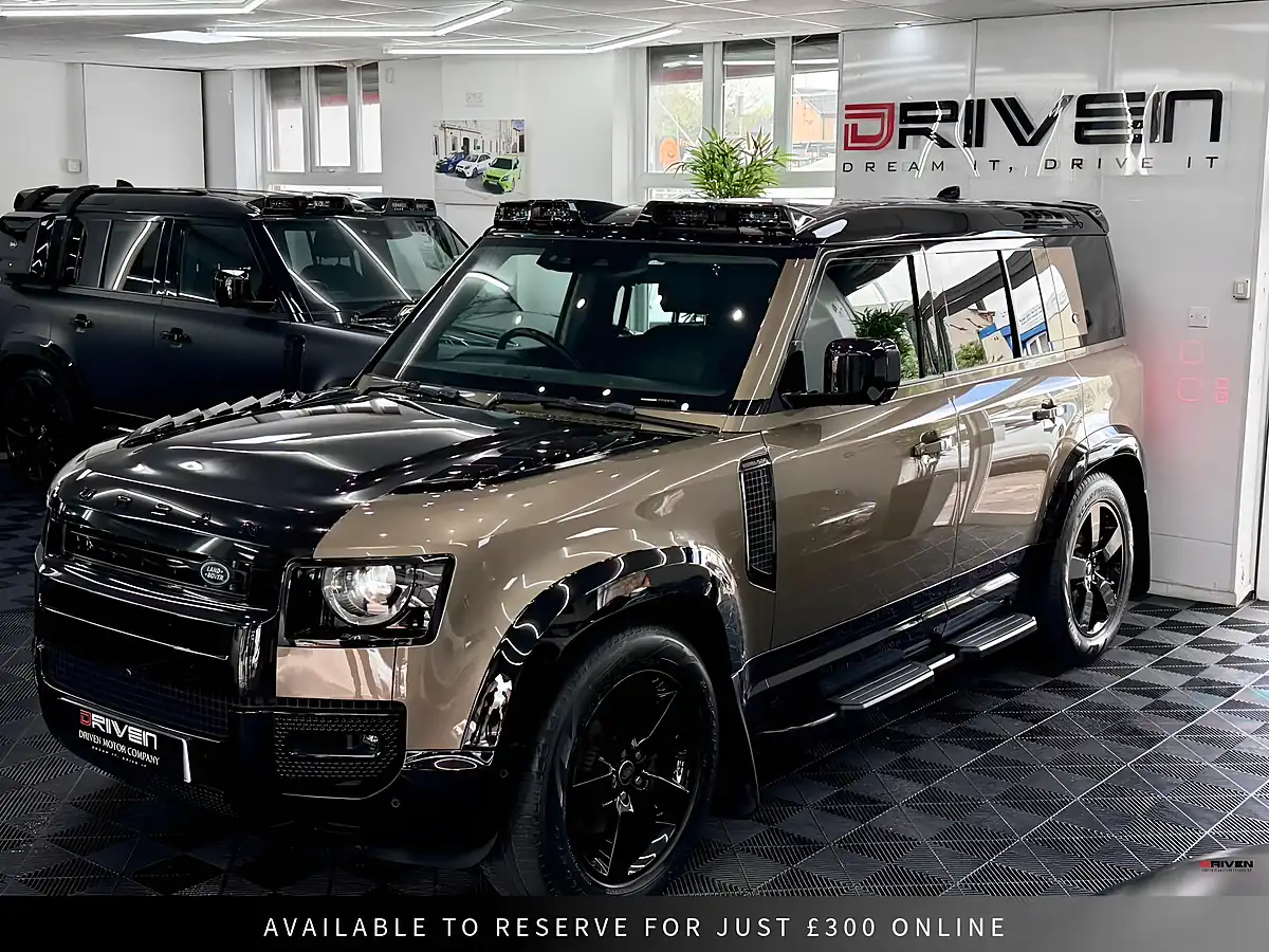 Used 2021 Land Rover Defender 110 First Edition Brown - Interior and Exterior details 2