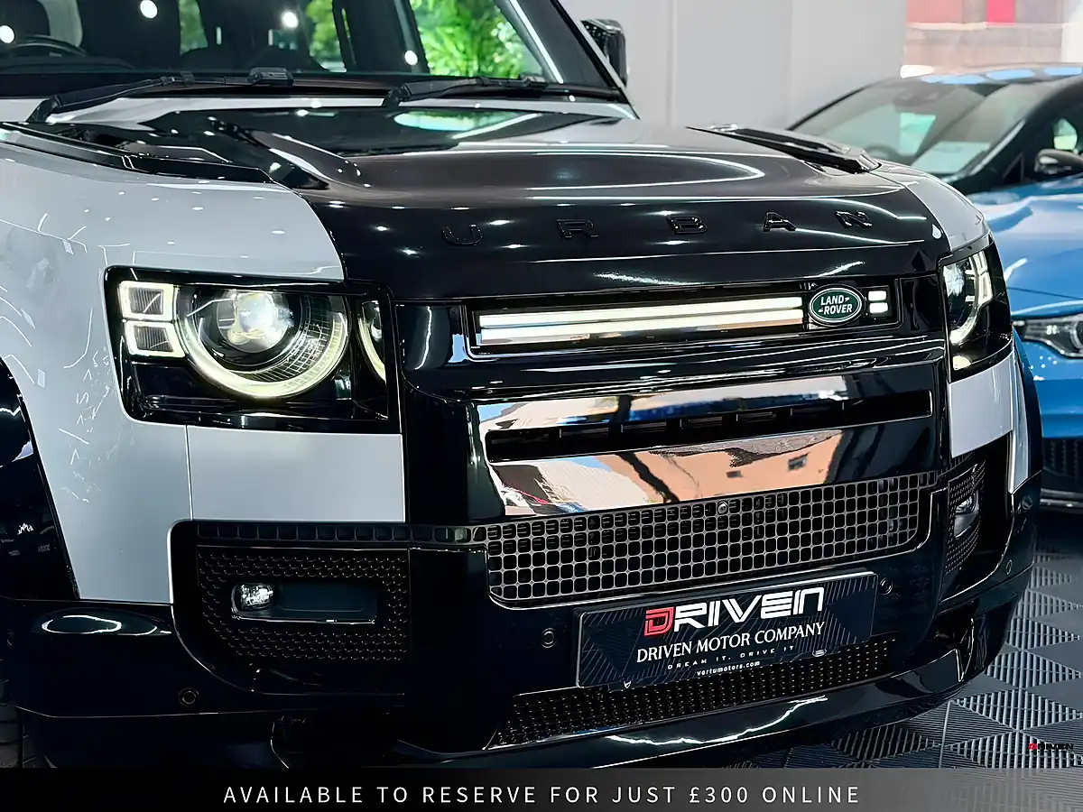Used 2021 Land Rover Defender 110 First Edition Silver - Interior and Exterior details 17