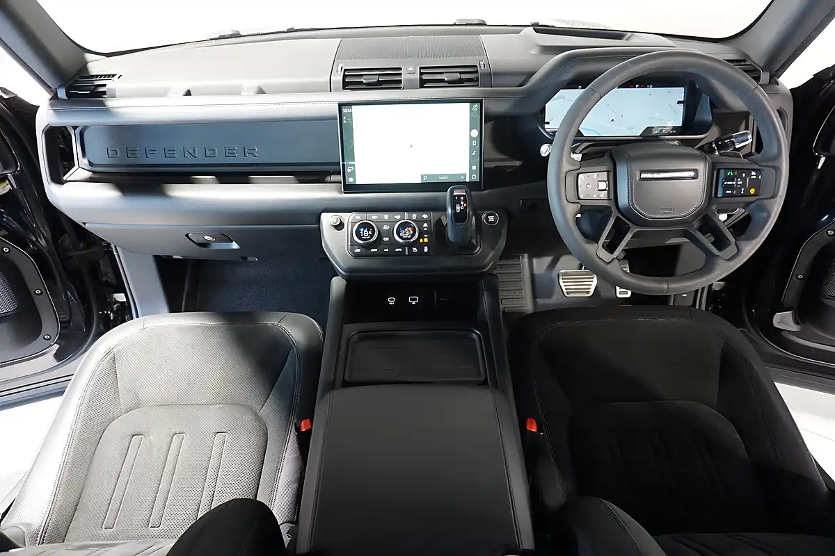 Used 2021 Land Rover Defender 110 Santorini Black - Interior and Exterior details 7
