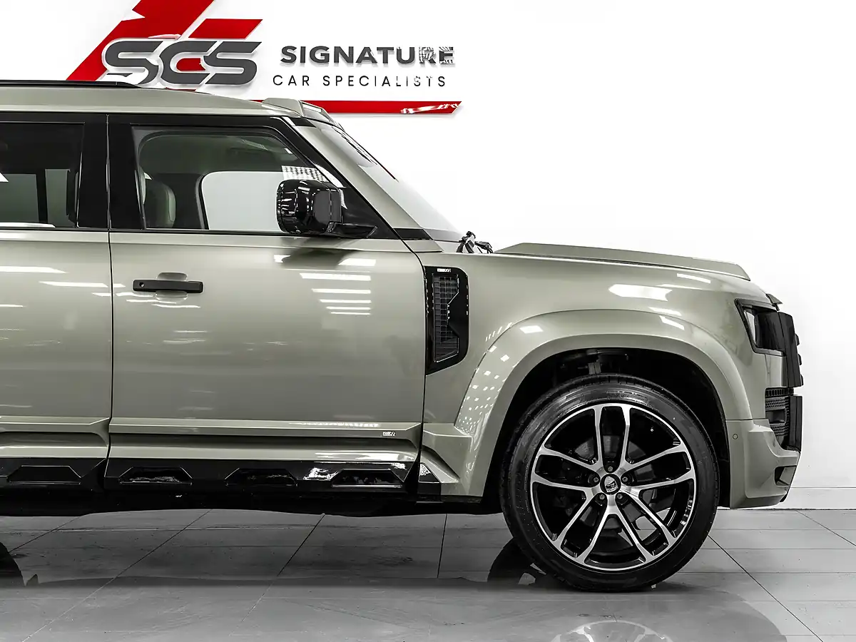 Used 2021 Land Rover Defender 110 X-Dynamic Hse Pangea Green Metallic - Interior and Exterior details 13