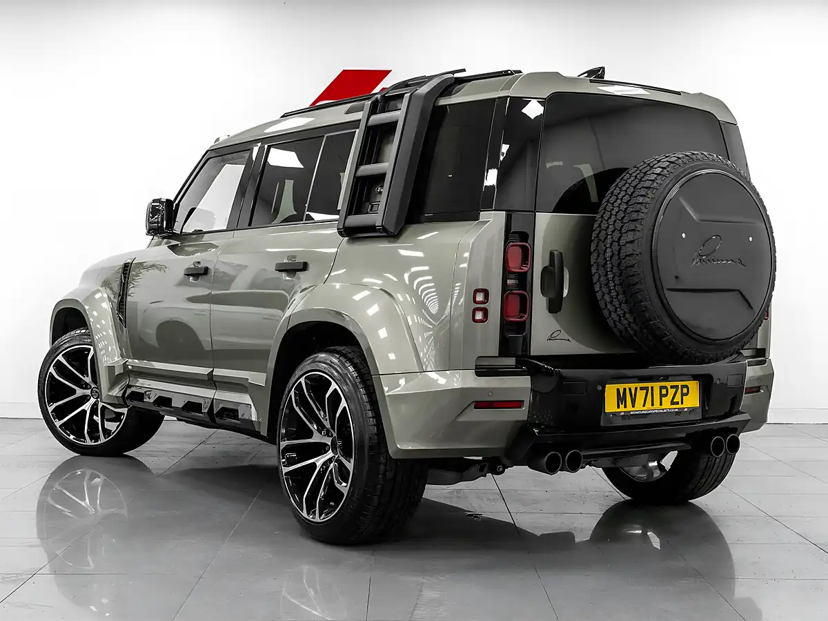Used 2021 Land Rover Defender 110 X-Dynamic Hse Pangea Green Metallic - Interior and Exterior details 3