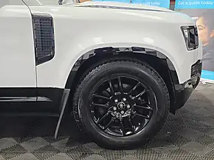 Used 2021 Land Rover Defender 110 X-Dynamic S White - Interior and Exterior details 12