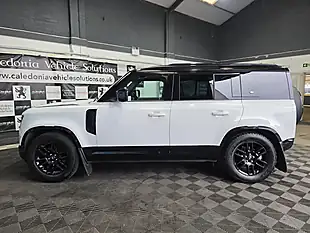 Used 2021 Land Rover Defender 110 X-Dynamic S White - Interior and Exterior details 14