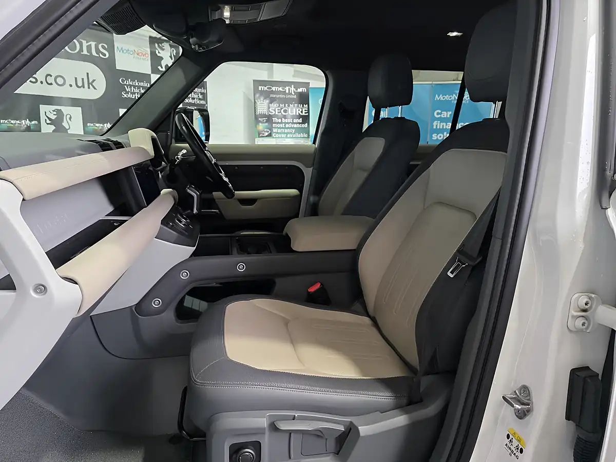 Used 2021 Land Rover Defender 110 X-Dynamic S White - Interior and Exterior details 19