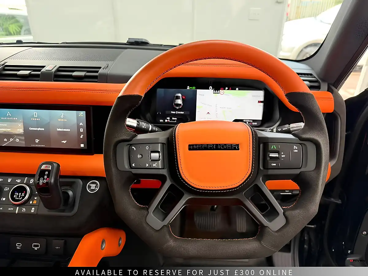 Used 2021 Land Rover Defender 110 X-Dynamic Se Black - Interior and Exterior details 14
