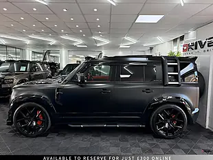 Used 2021 Land Rover Defender 110 X-Dynamic Se Black - Interior and Exterior details 8