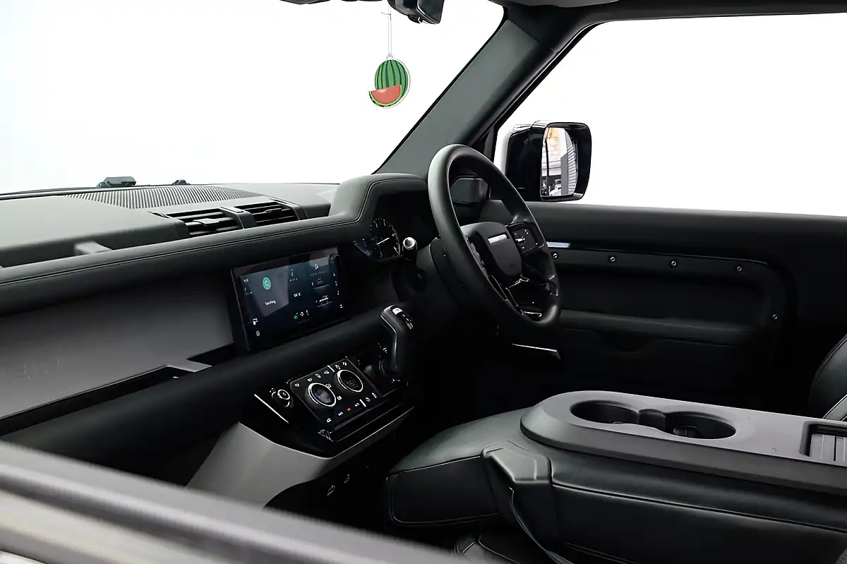 Used 2021 Land Rover Defender 90 Hard Top Black - Interior and Exterior details 12