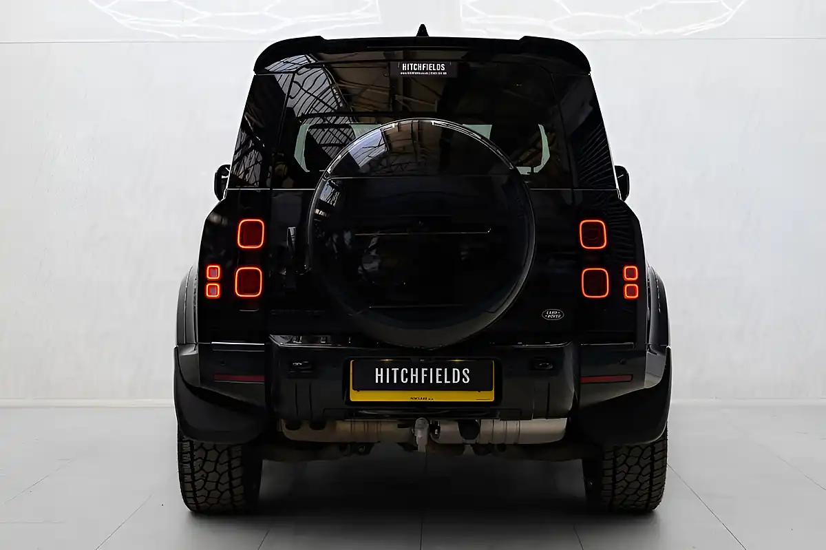 Used 2021 Land Rover Defender 90 Hard Top Black - Interior and Exterior details 7