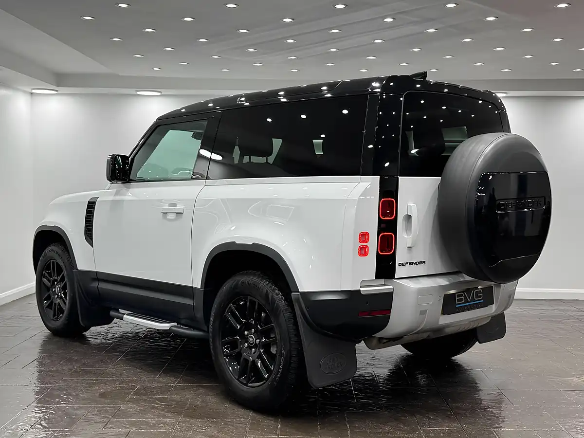 Used 2021 Land Rover Defender 90 S White - Interior and Exterior details 6